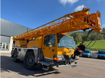 Mobile crane LIEBHERR LTM 1030/2