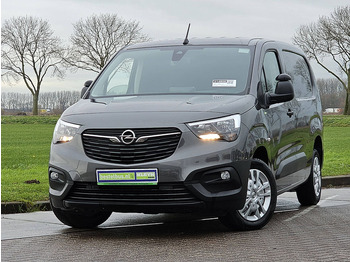 Closed box van OPEL