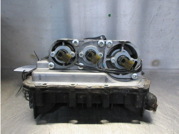 Clutch and parts for Truck MAN 81.32690-6024//81.32690-6042 MEGANIES ODERPLAAT MAN MODEL 2018: picture 3