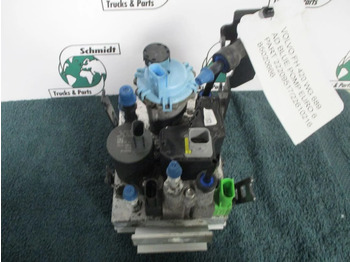 Fuel processing/ Fuel delivery Volvo 22209517/22610216/85020666 AD BLUE POMP VOLVO EURO 6: picture 2
