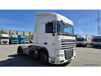 Tractor unit DAF XF 105 460