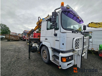 Dropside/ Flatbed truck MAN 26.414