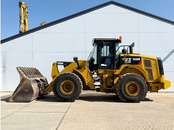 Wheel loader CATERPILLAR 950M