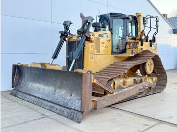 Bulldozer CATERPILLAR D6T
