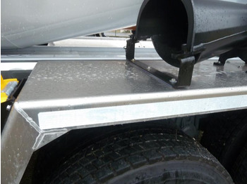 New Concrete mixer truck Mercedes arocs: picture 4