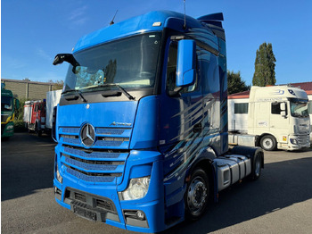 Tractor unit Mercedes-Benz 1836 Mercedes-Benz 1836: picture 2