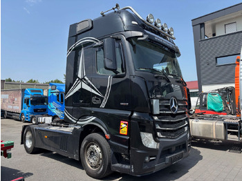 Tractor unit MERCEDES-BENZ Actros