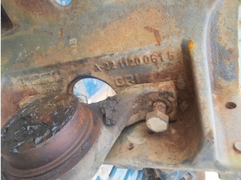 Front axle for Farm tractor Claas 340cx Front Axle Support Housing Assy 2211200615; 0011200612; 0011200615: picture 4