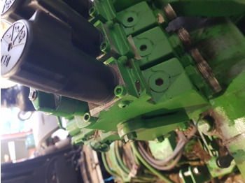 Hydraulics JOHN DEERE