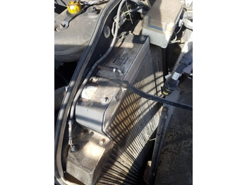 Radiator MANITOU MLT 735