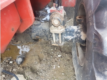 Front axle MANITOU