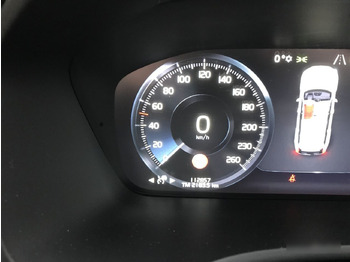 SUV Volvo XC90: picture 2 SUV Volvo XC90: picture 2