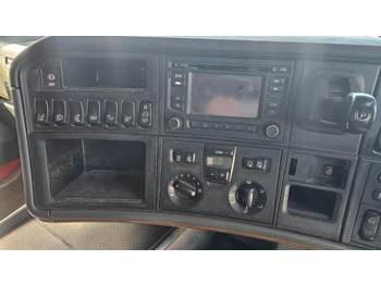 Tractor unit Scania R450: picture 4