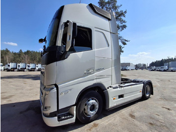 Tractor unit VOLVO FH 500