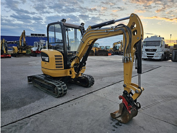 Mini excavator CATERPILLAR 302.7DCR: picture 5