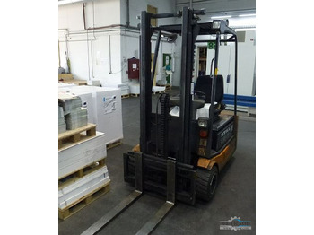 Electric forklift STILL R20