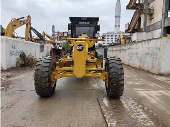 Grader CATERPILLAR 140K