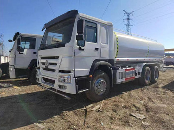 Tank truck SINOTRUK HOWO