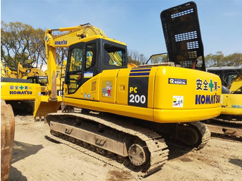 Crawler excavator KOMATSU PC200-7