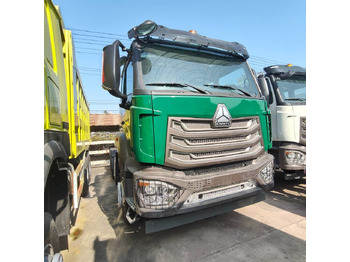 Tractor unit SINOTRUK HOWO