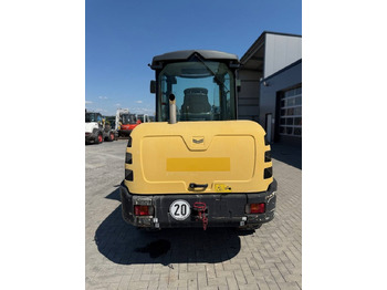 Wheel loader Yanmar V 80: picture 4