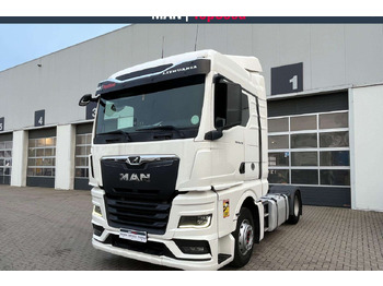 Tractor unit MAN