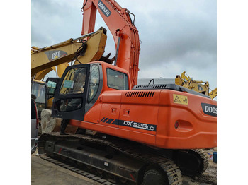 Crawler excavator DOOSAN DH150