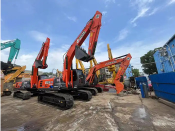 Crawler excavator Low Working Hour Hitachi zx120 cheap used excavator Japan Made Hitachi zx200 20 ton Excavator in good condition on sale: picture 2 Crawler excavator Low Working Hour Hitachi zx120 cheap used excavator Japan Made Hitachi zx200 20 ton Excavator in good condition on sale: picture 2