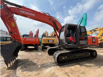 Crawler excavator Used Hitachi ZX200 crawler Excavator, Japan Made used Hitachi ZX200 large Excavator in good condition on sale: picture 3 Crawler excavator Used Hitachi ZX200 crawler Excavator, Japan Made used Hitachi ZX200 large Excavator in good condition on sale: picture 3