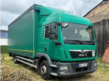 Curtainsider truck MAN TGM 12.250