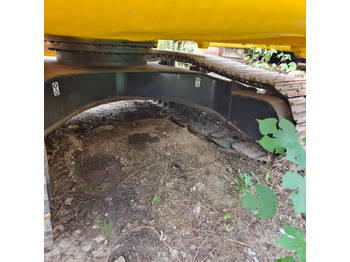 Crawler excavator Komatsu PC 200-8: picture 3