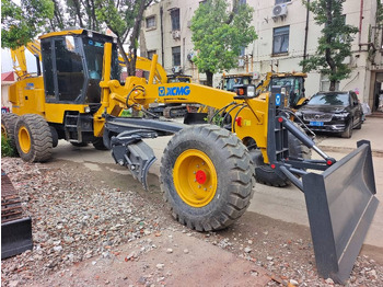 Grader XCMG GR2153