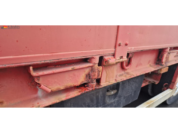 Low loader trailer for transportation of heavy machinery Goldhofer TP-L3-24/80 Bordwände, verbreiterbar, Zustand 3-4: picture 4 Low loader trailer for transportation of heavy machinery Goldhofer TP-L3-24/80 Bordwände, verbreiterbar, Zustand 3-4: picture 4