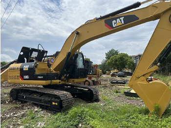 Crawler excavator CATERPILLAR 320D2