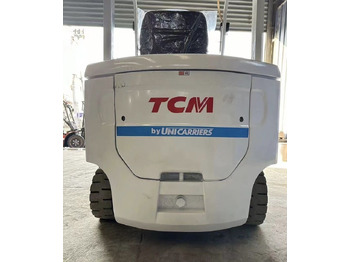 Electric forklift TCM
