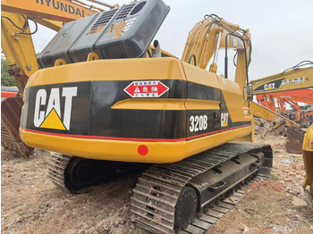 Crawler excavator CATERPILLAR 320B