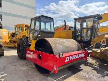Road roller DYNAPAC