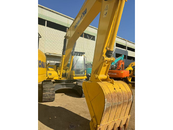 Crawler excavator KOMATSU PC200-8: picture 3 Crawler excavator KOMATSU PC200-8: picture 3
