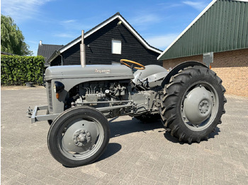 Farm tractor