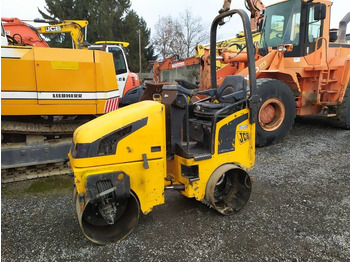Road roller JCB