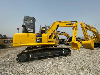 Crawler excavator KOMATSU PC240