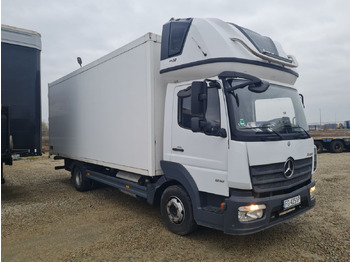 Closed box van MERCEDES-BENZ