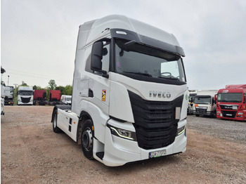 Tractor unit IVECO
