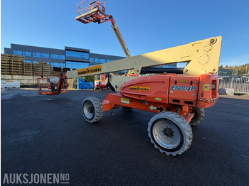 Aerial platform JLG