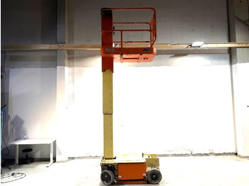 Aerial platform JLG