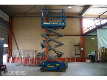 Aerial platform GENIE