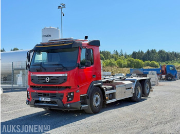 Hook lift truck VOLVO FMX