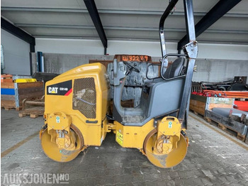 Roller CATERPILLAR CB14B