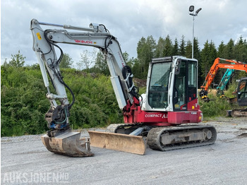 Excavator TAKEUCHI