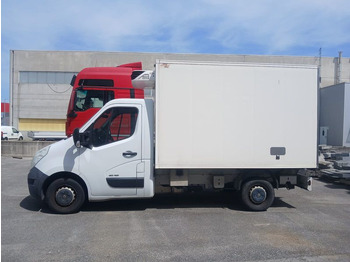 Closed box van RENAULT Master